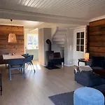 Feriehus Cozy House In