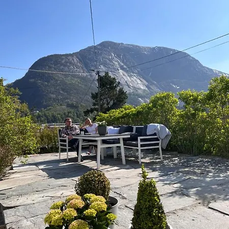 Cozy House In Eidfjord